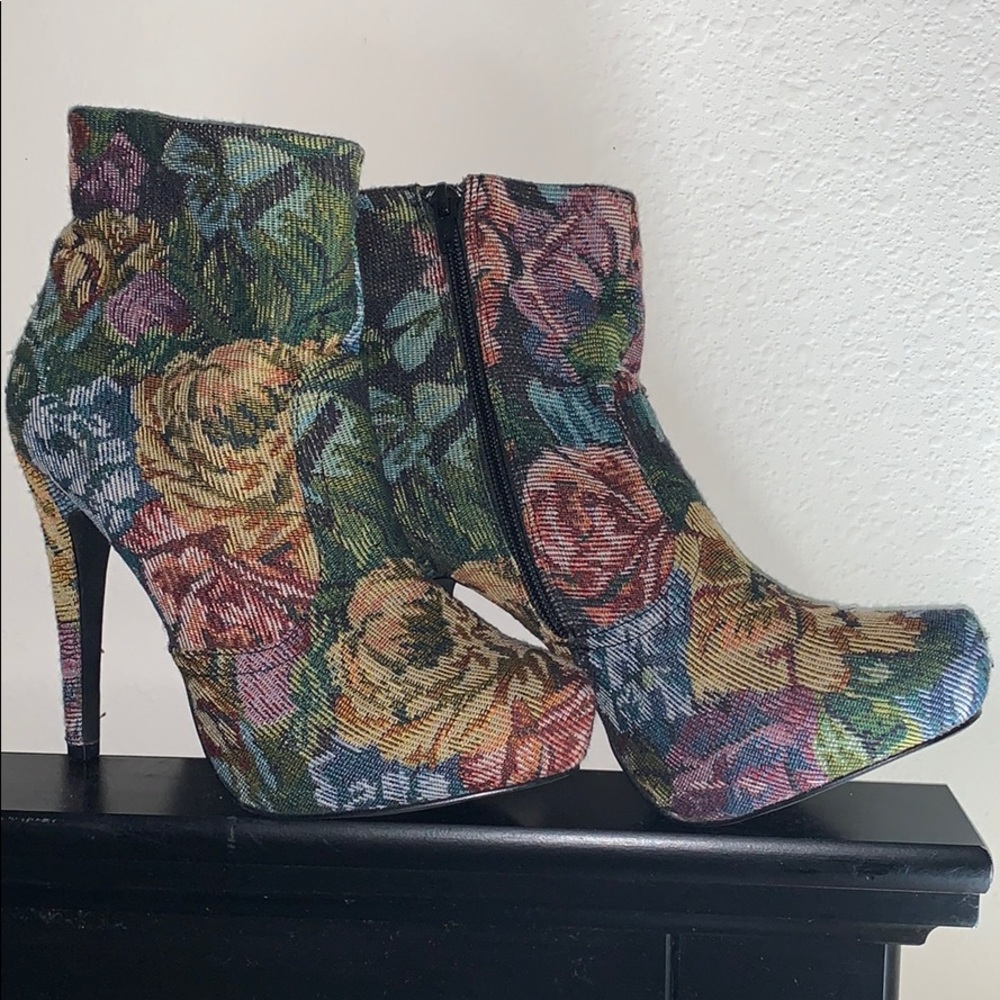 Fall Floral Print Boots